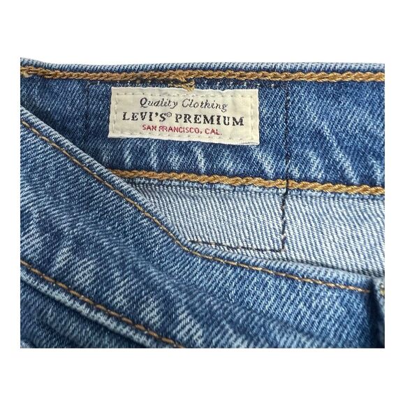 Levi Ribcage Straight Jeans Sz 30 x 29L High Rise Button Fly Medium Wash - Picture 6 of 10